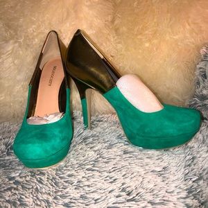 Nwot 8.5 Annelise platform heel by sole society